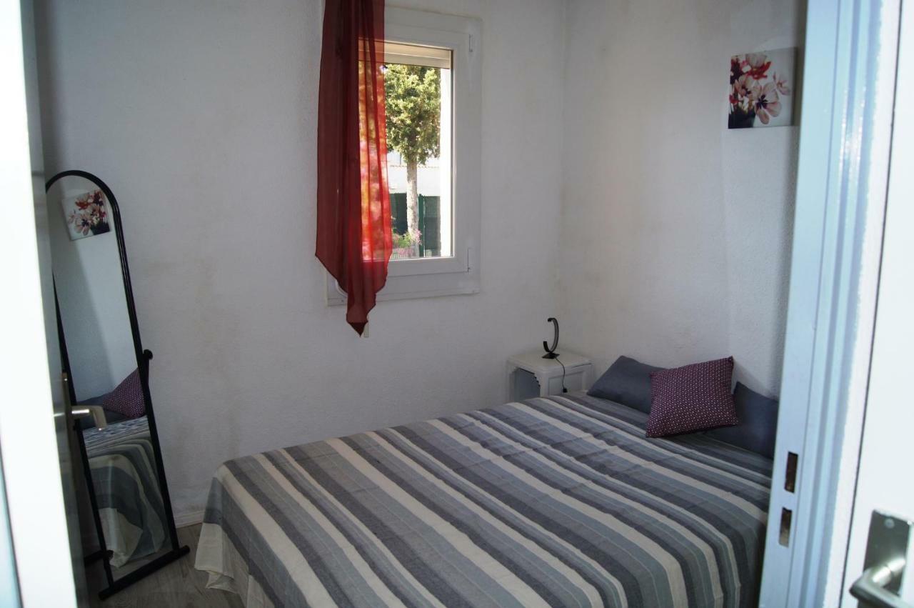 Lara 2 - T2 Balcon Piscine Lit Double & Clic-Clac Parking Pres Du Centre-Port Et Ile Loisirs Агд Экстерьер фото